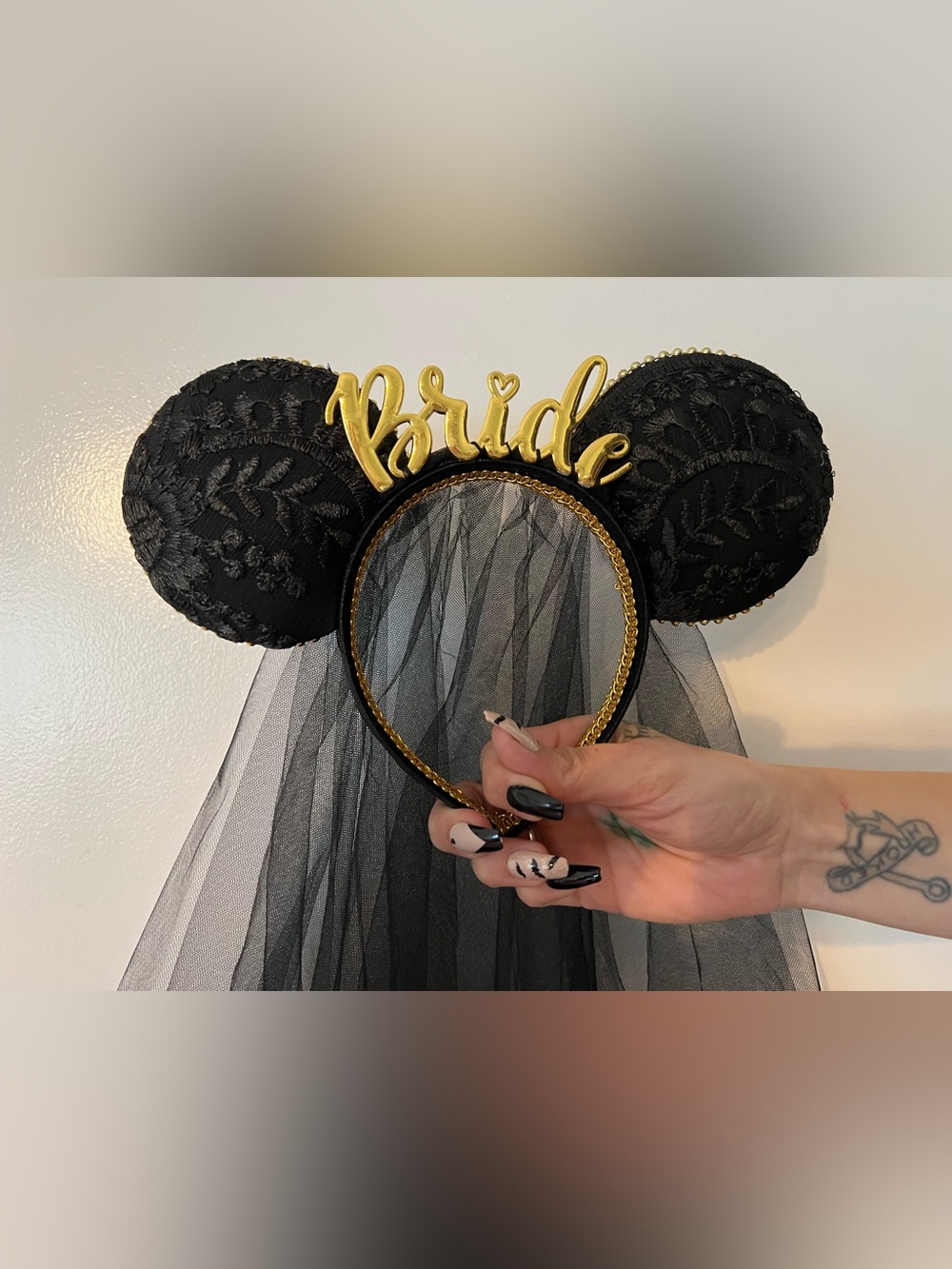Unlisted Minnie Ears - Picture 5 of 11